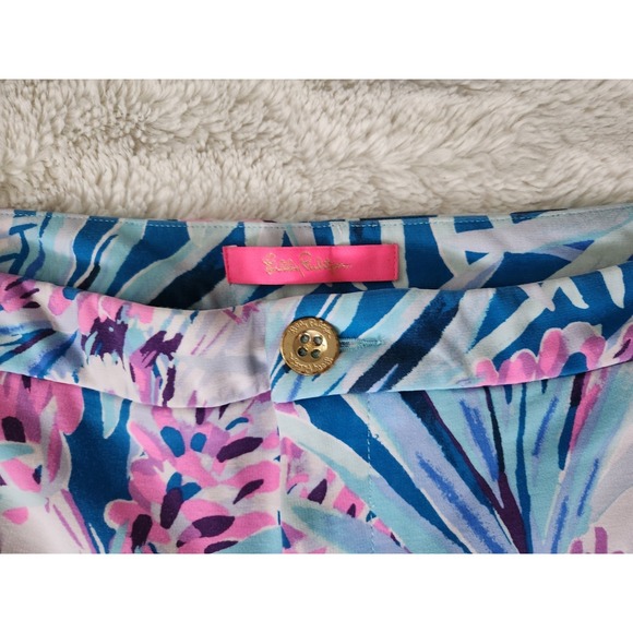 Lilly Pulitzer Buttercup Scallop Hem Shorts 12 Blue Pink Floral Palm Paradise - Picture 4 of 10